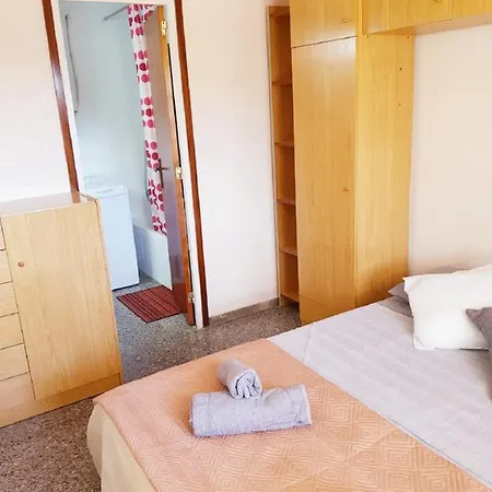 Orbis Holidays Fenals-costa Brava Vacances Apartmán *